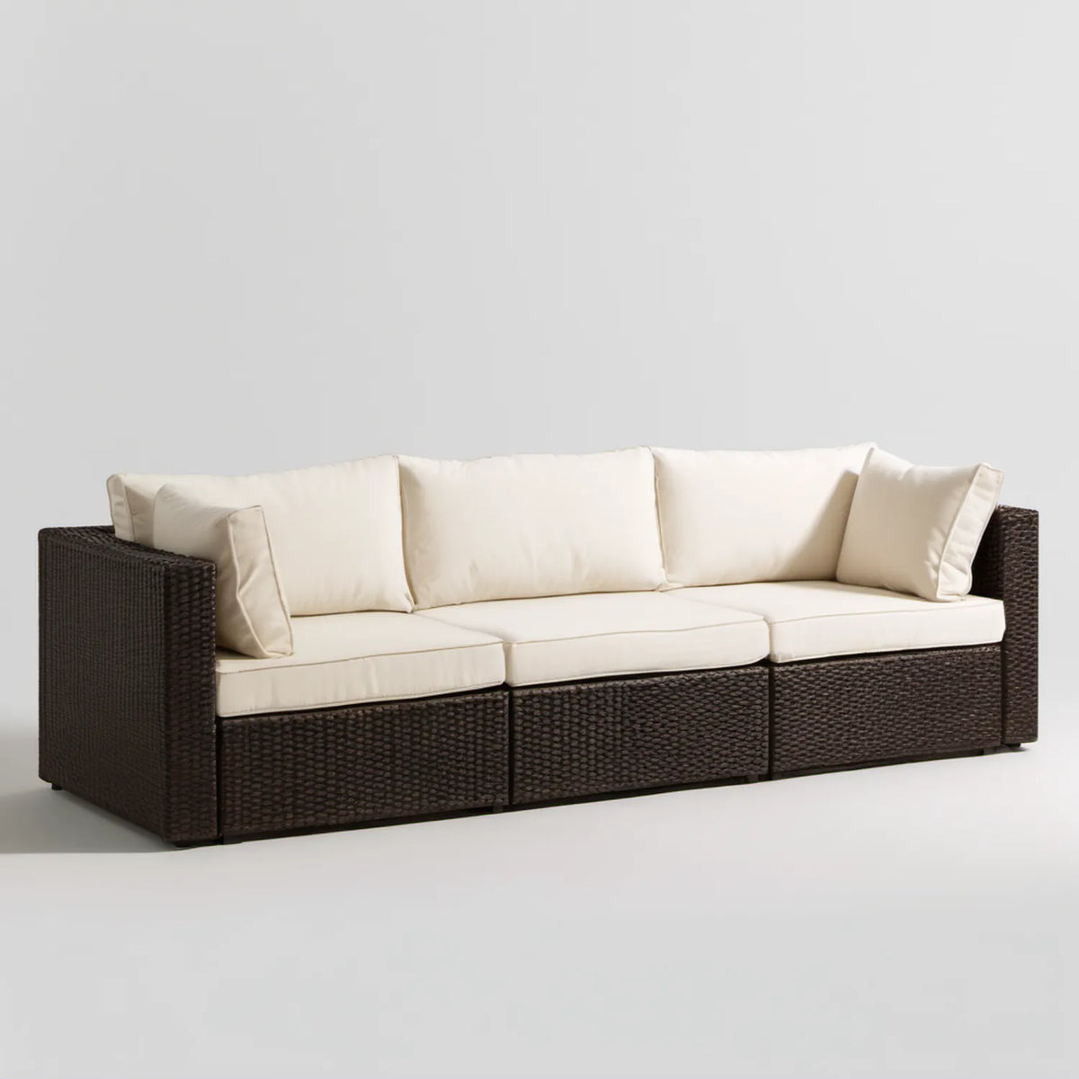 Trzyosobowa sofa ogrodowa z technorattanu PE, ciemnobrązowa z kremowymi poduszkami, 210 x 80 x 70 cm